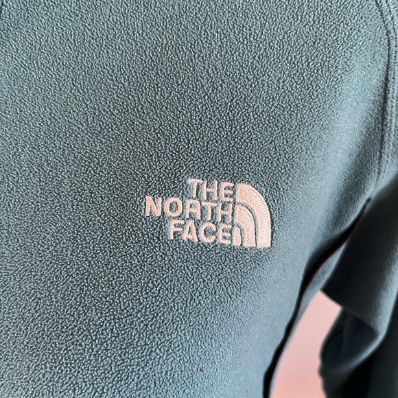 The North Face Jacket Womens Med Blue Fleece Full Zip Hiking Outdoors TKA 100 - Picture 2 of 8